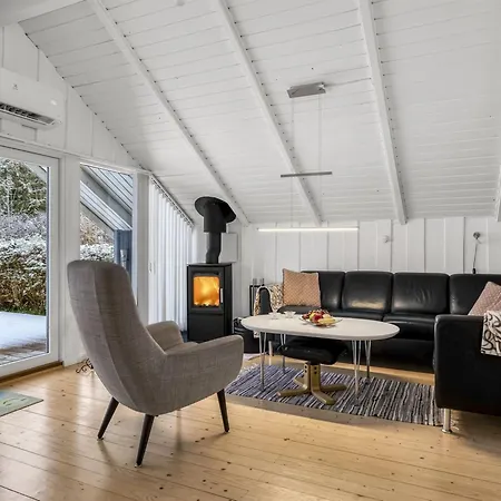 Casa vacanze Evgenia - From The Sea By Interhome